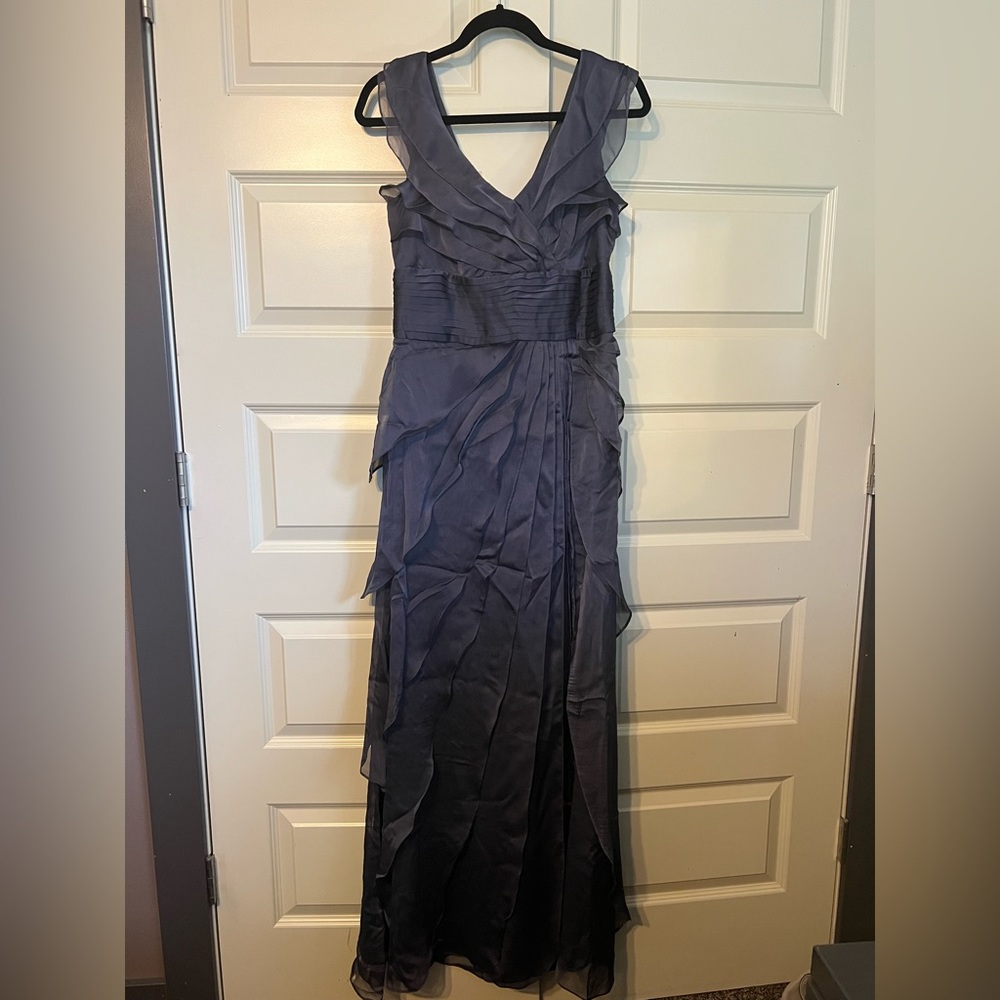 Papell dress, perfect for any dressy party or bridesmaid.